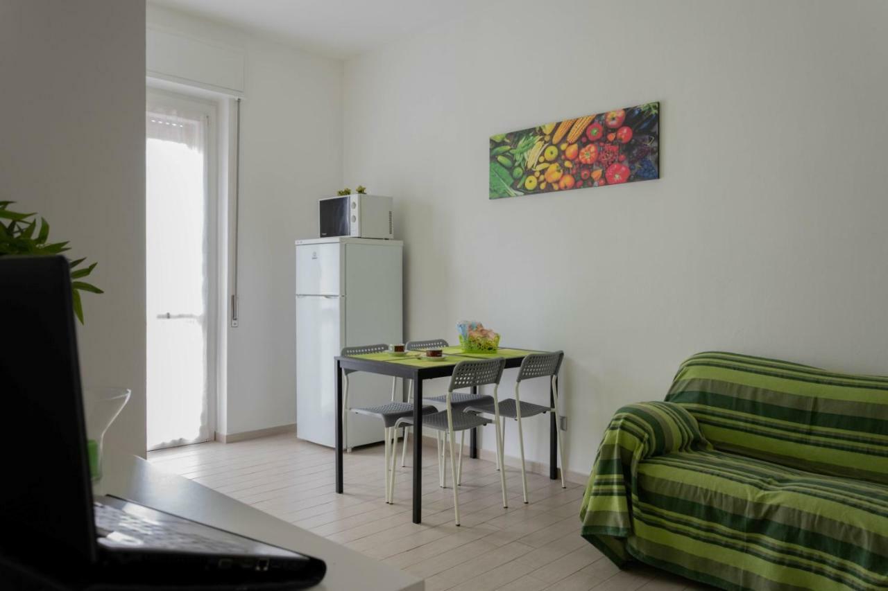 Grossi Apartment Rho Esterno foto